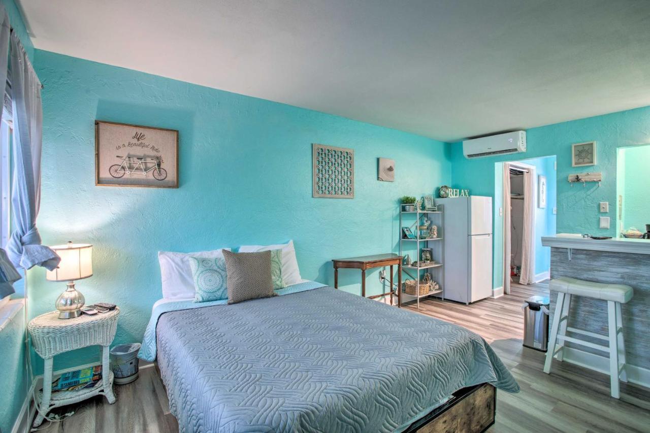 Tropical Pass-A-Grille Gem With Direct Beach Access! سانت بيتي بيتش المظهر الخارجي الصورة