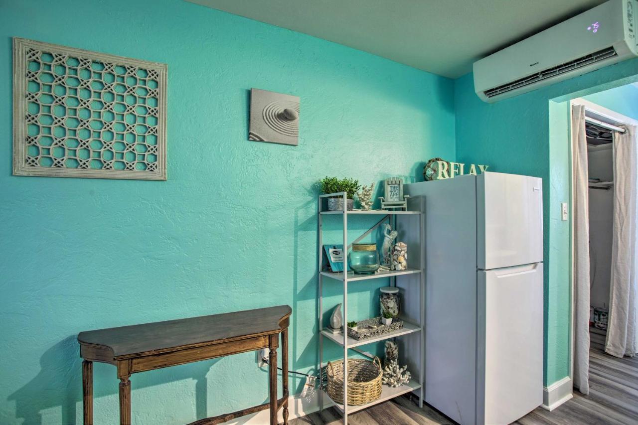 Tropical Pass-A-Grille Gem With Direct Beach Access! سانت بيتي بيتش المظهر الخارجي الصورة
